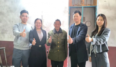 卧床不起→打理种菜，益阳医专附属医院为老人按下“重启键”！医生提醒：这种病极易误诊的缩略图